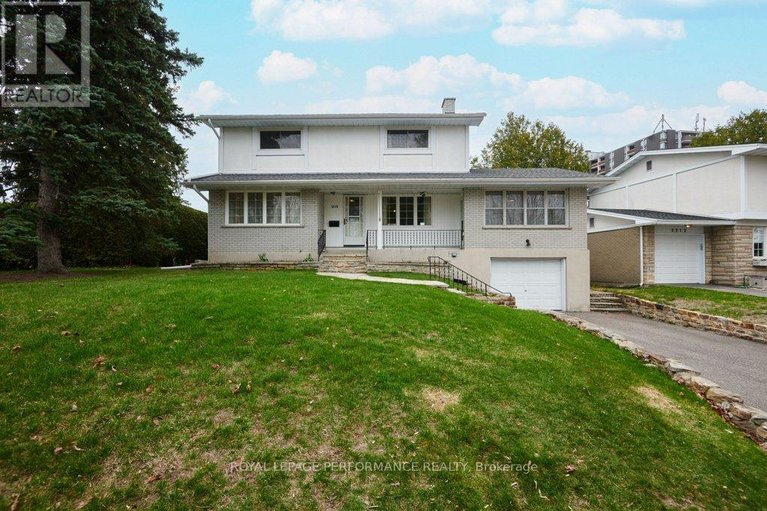 29678423/2218-aster-street/urbandale-acres/ottawa/ontario/K1H6R6_1