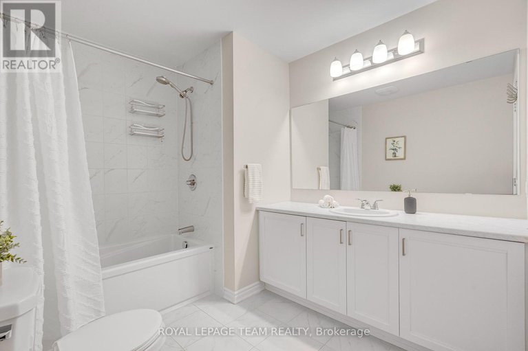 28943826/743-vennecy-terrace/orleans-village/ottawa/ontario/K1W0M8_24