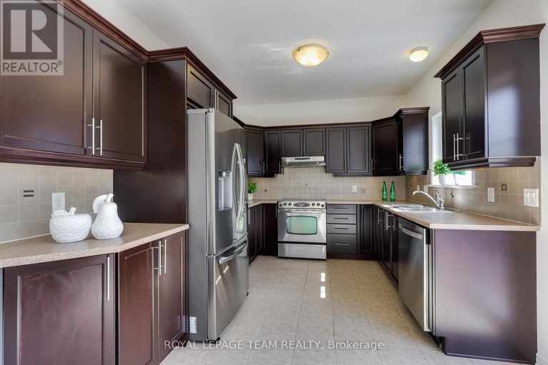 28790029/474-west-ridge-drive/stittsville-south/ottawa/ontario/K2S0L1_18