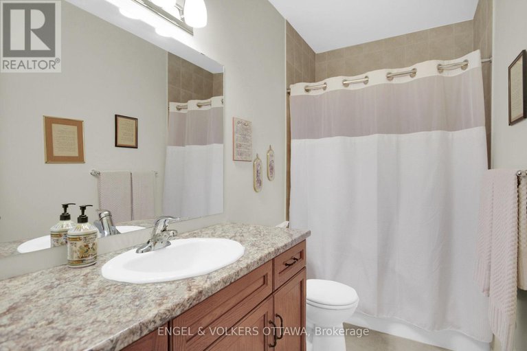 28712729/103-magnolia-way-e/north-grenville-twp-kemptville-south/north-grenville/ontario/K0G1J0_25