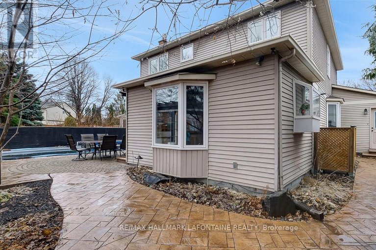 29593961/1288-turner-crescent/bilberry-creekqueenswood-heights/ottawa/ontario/K1E2Y4_40