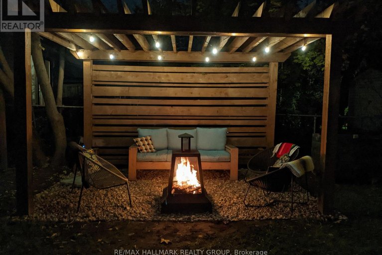 29614829/924-fisher-avenue/carlington/ottawa/ontario/K1Z6P4_47