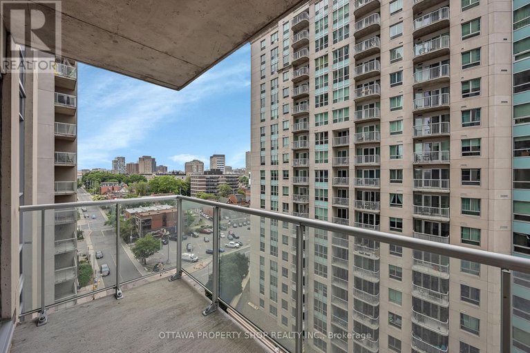 28507200/1209-242-rideau-street/sandy-hill/ottawa/ontario/K1N0B7_10