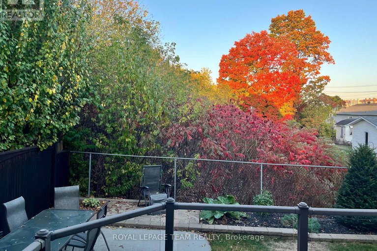 29421780/6302-sablewood-place/chapel-hill/ottawa/ontario/K1C7M6_46