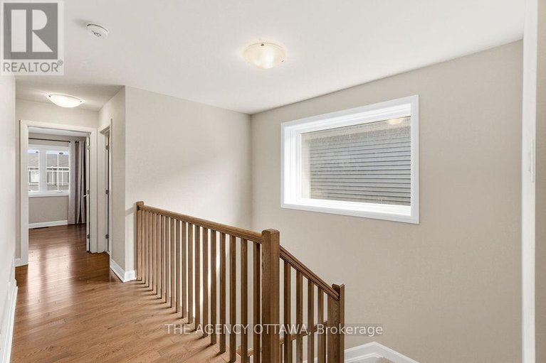 29672100/336-barrett-farm-drive/blossom-parkkemp-parkfindlay-creek/ottawa/ontario/K1T0X8_15