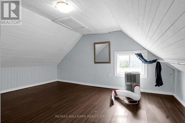 29155780/10450-clark-road/north-dundas-mountain-twp/north-dundas/ontario/K0E1S0_16