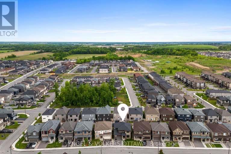 28695565/195-alex-polowin-avenue/half-moon-bay/ottawa/ontario/K2J6E8_34