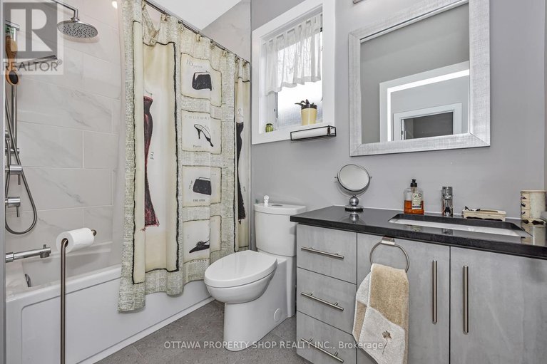28399504/1355-mory-street/emerald-woodssawmill-creek/ottawa/ontario/K1T1C8_30