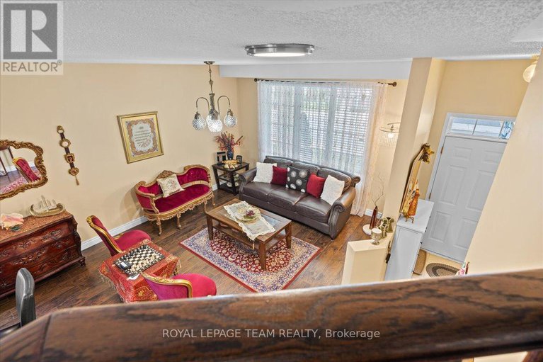 28500865/12-sunvale-way/barrhaven-east/ottawa/ontario/K2G6Y2_12