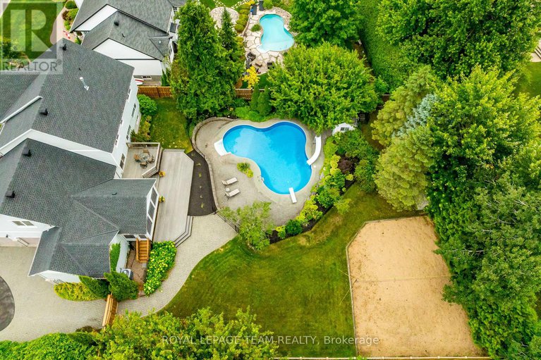 28541341/10-beechgrove-gardens/stittsville-south/ottawa/ontario/K2S1W5_44
