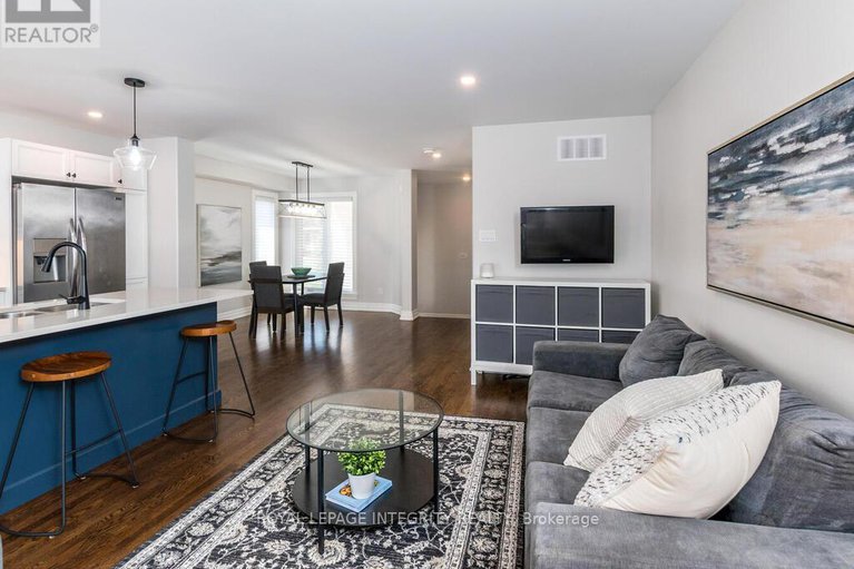 28652256/333-proud-walk-street/stittsville-south/ottawa/ontario/K2S2L8_12