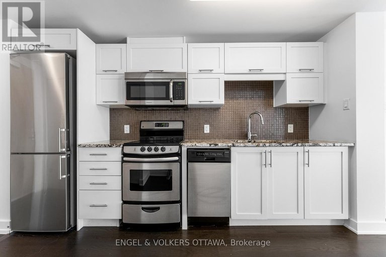 29310406/1104-40-nepean-street/ottawa-centre/ottawa/ontario/K2P0X5_6