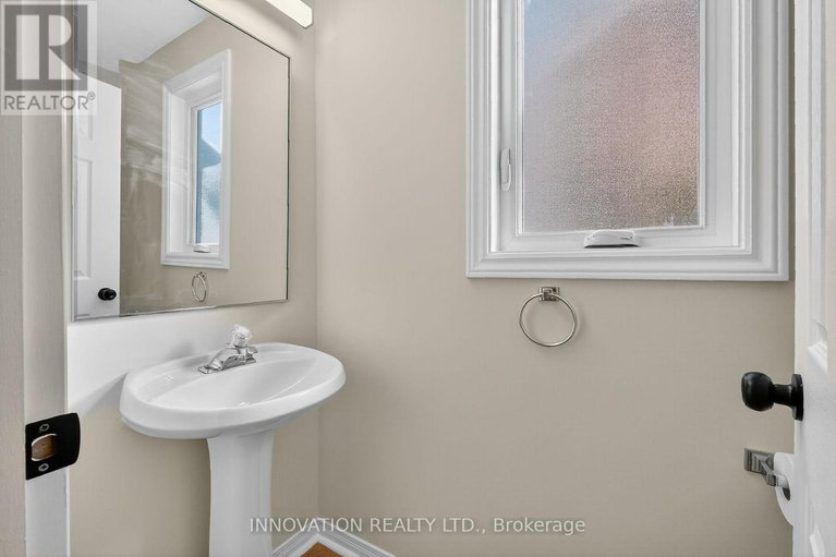 29048403/57-flowertree-crescent/emerald-meadowstrailwest/ottawa/ontario/K2M2R7_16