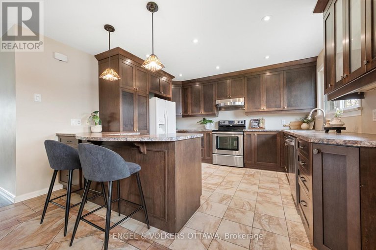 29081108/989-connaught-avenue/queensway-terrace-north/ottawa/ontario/K2B5M7_8