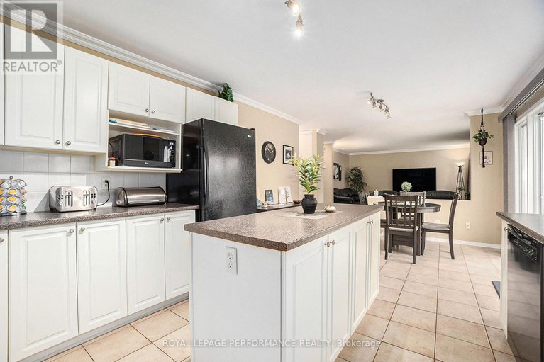 28918942/619-chardonnay-drive/avalon-east/ottawa/ontario/K4A4K7_17
