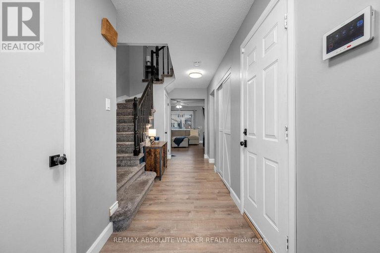 29474997/108-cedarock-drive/bridlewood/ottawa/ontario/K2M2H5_2