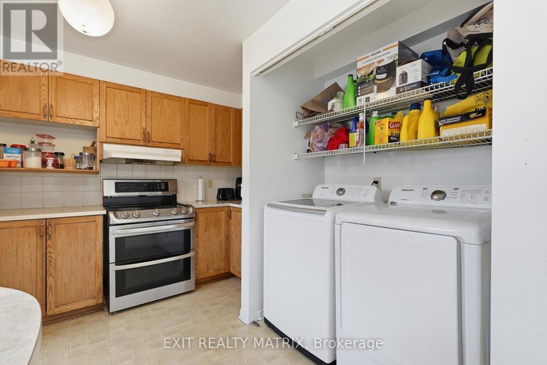 29458726/17-1838-summerfields-crescent/chapel-hill/ottawa/ontario/K1C7B7_16