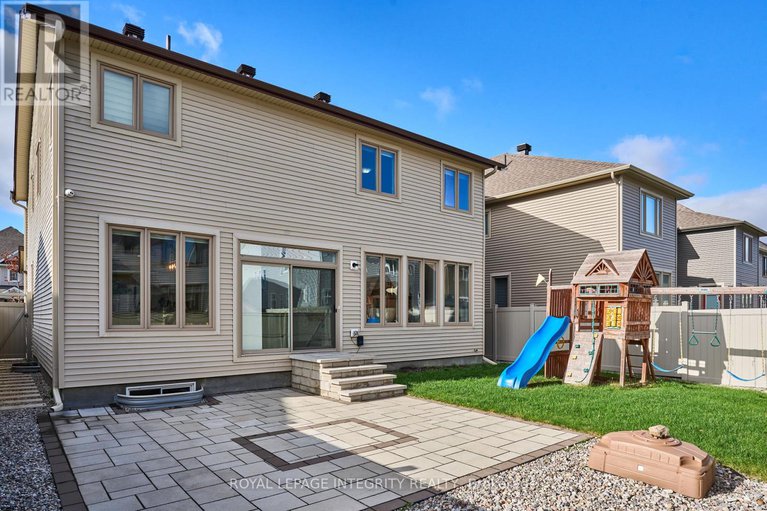 29093844/32-aconitum-way/blossom-parkkemp-parkfindlay-creek/ottawa/ontario/K1T0S1_45