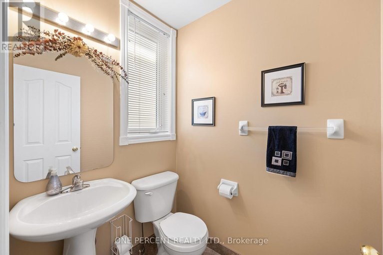 29586149/2113-hallendale-street/springridgeeast-village/ottawa/ontario/K4A4S1_19