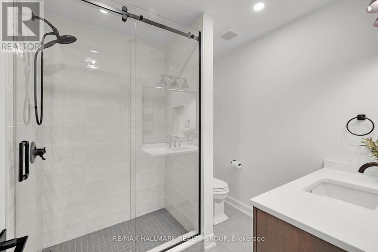 29525218/77a-kenora-street/ottawa-west/ottawa/ontario/K1Y3K9_41