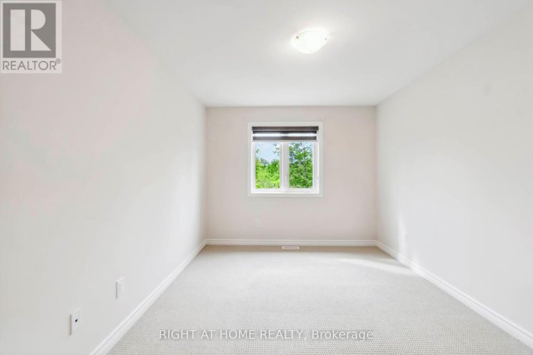 28528652/501-paakanaak-avenue/blossom-parkkemp-parkfindlay-creek/ottawa/ontario/K1X0G9_21