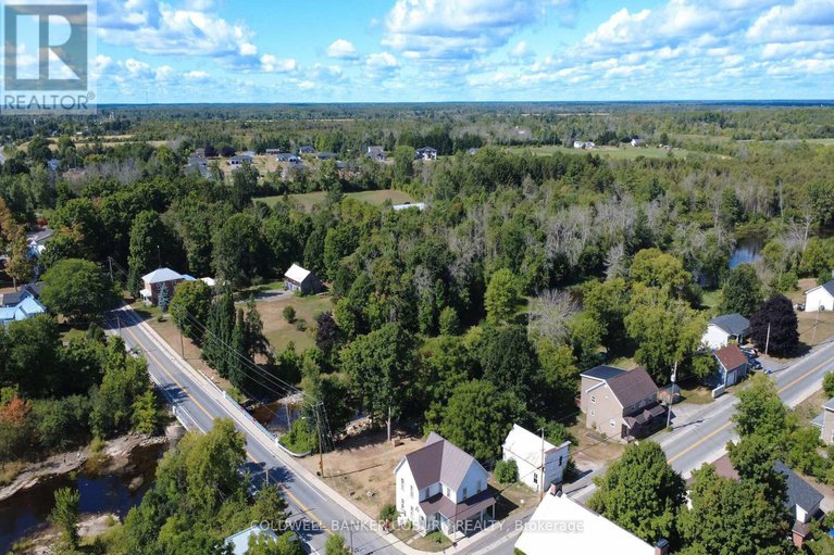 28761118/5-water-street/north-grenville-twp-kemptville-south/north-grenville/ontario/K0G1S0_32