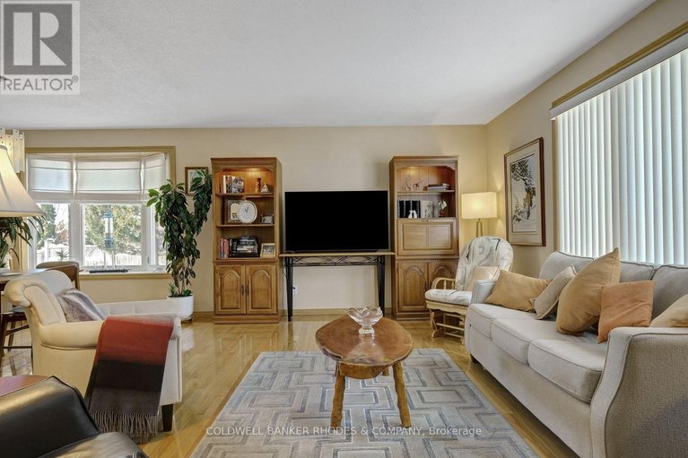 29319583/1550-northdale-street/pineview/ottawa/ontario/K1B4G8_8