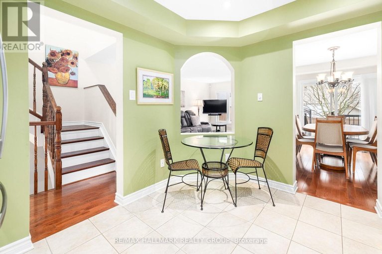 29648631/548-langelier-avenue/mer-bleuebradley-estatesanderson-park/ottawa/ontario/K1W0E7_15