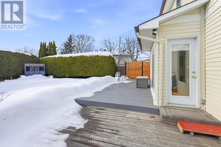 29419455/552-wilkie-drive/fallingbrookpineridge/ottawa/ontario/K4A1M7_40