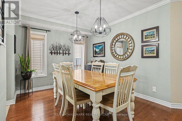 29687151/217-gossamer-street/mer-bleuebradley-estatesanderson-park/ottawa/ontario/K1W0B9_4