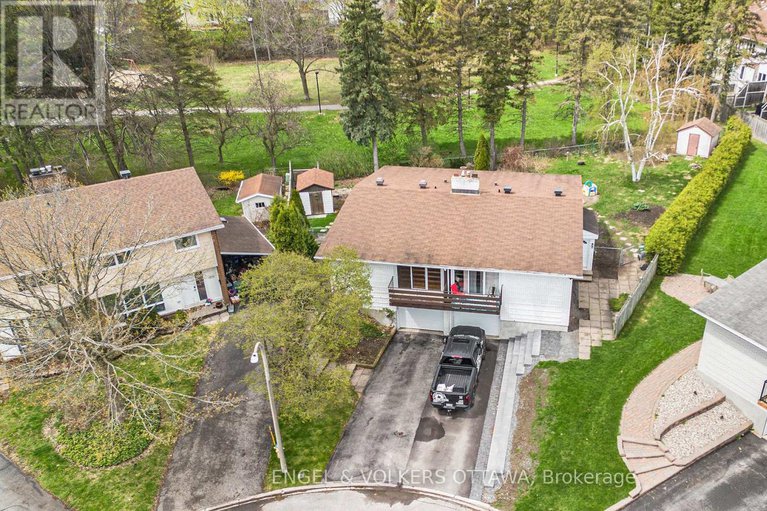 28290206/1805-applegrove-court/beacon-hill-south/ottawa/ontario/K1J6S4_41