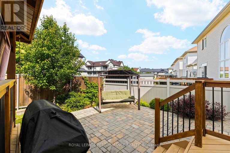 28618074/372-antigonish-avenue/springridgeeast-village/ottawa/ontario/K4A0T9_44