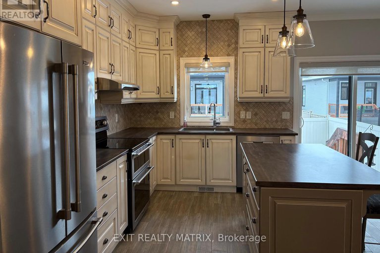 29232912/265-belfort-street/embrun/russell/ontario/K0A1W0_4