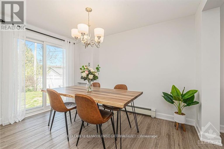 29035711/351-amiens-street/bilberry-creekqueenswood-heights/ottawa/ontario/K1E1P1_11