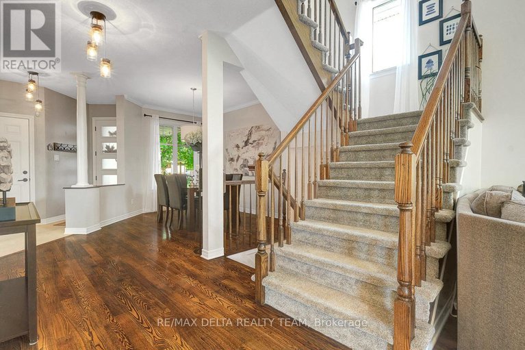 28847378/1971-schroeder-crescent/springridgeeast-village/ottawa/ontario/K4A4P7_7
