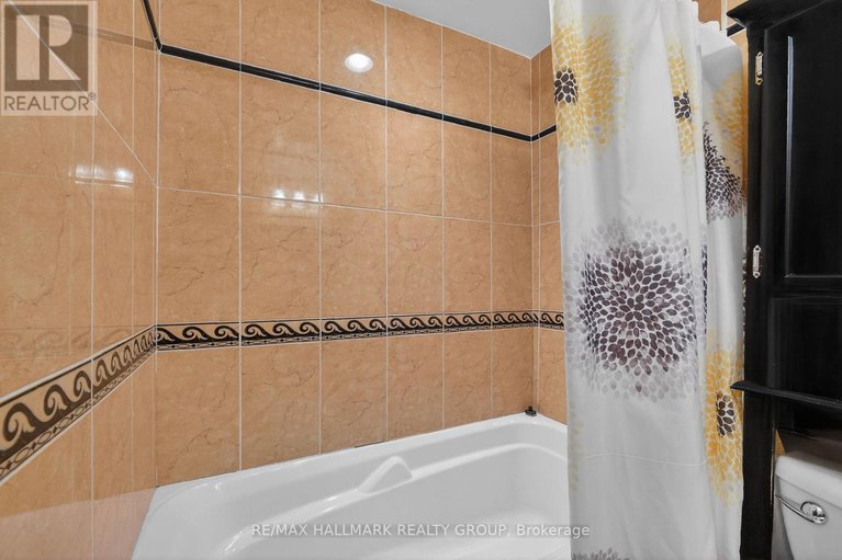 29424745/705-141-somerset-street-w/ottawa-centregolden-triangle/ottawa/ontario/K2P2H1_45