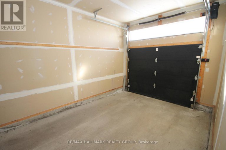 29203056/23-solara-private/clarencerockland-twp/clarence-rockland/ontario/K4K0K9_20