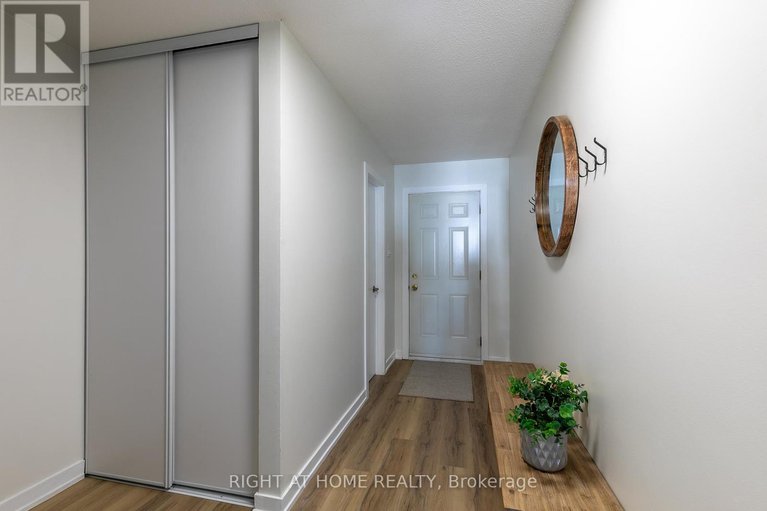 28803490/15-2669-southvale-drive/sheffield-glenindustrial-park/ottawa/ontario/K1B4V2_24