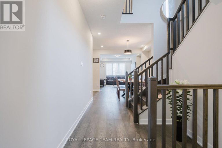 28640358/611-fenwick-way/stonebridge/ottawa/ontario/K2J7E5_6