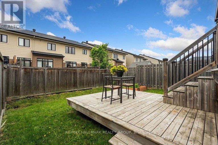 28361267/107-nutting-crescent/riverside-southgloucester-glen/ottawa/ontario/K4M0C3_41