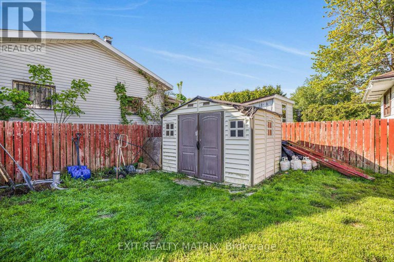 28379387/1018-sinclair-street/hawkesbury/hawkesbury/ontario/K6A1E5_25