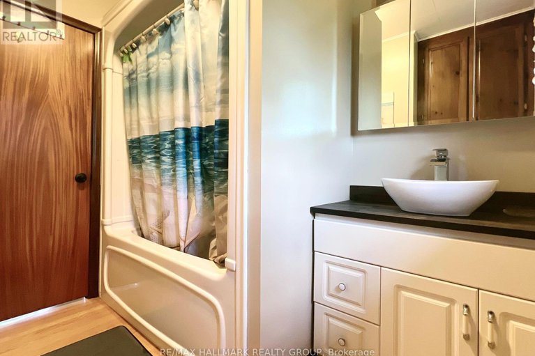 28580588/101-clarence-street/lanark-highlands-lanark-village/lanark-highlands/ontario/K0G1K0_16
