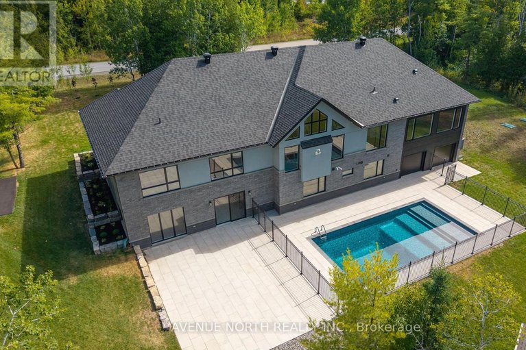 28878551/135-cherryhill-drive/huntley-ward-south-east/ottawa/ontario/K0A1L0_45