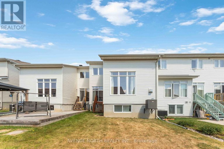 28741072/241-waymark-crescent/bridlewood/ottawa/ontario/K2M0A6_29
