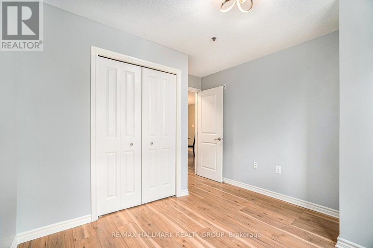 28427466/211-151-potts-private/notting-hillsummerside/ottawa/ontario/K4A0V7_22