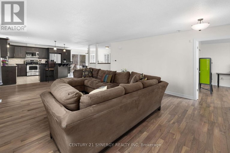 29675104/42-empress-drive/kemptville/north-grenville/ontario/K0G1J0_7