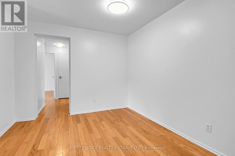 29057966/217-1599-lassiter-terrace/beaconwood/ottawa/ontario/K1J8R6_18