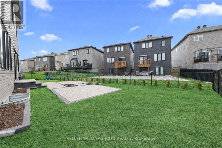 29577044/352-cloyne-crescent/half-moon-bay/ottawa/ontario/K2J6W4_45