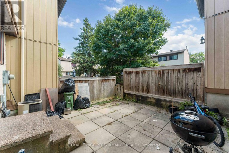 28799341/28-1439-bethamy-lane/beacon-hill-south/ottawa/ontario/K1J8P7_18