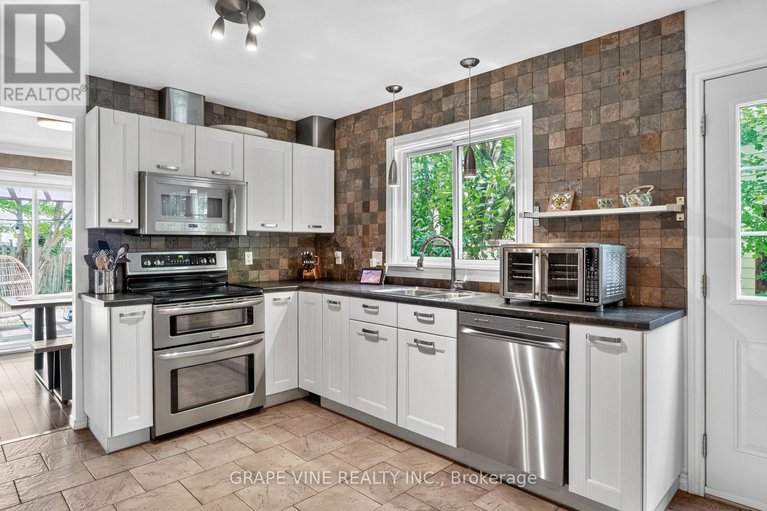 28787340/25-pacer-place/bridlewood/ottawa/ontario/K2M1B1_15